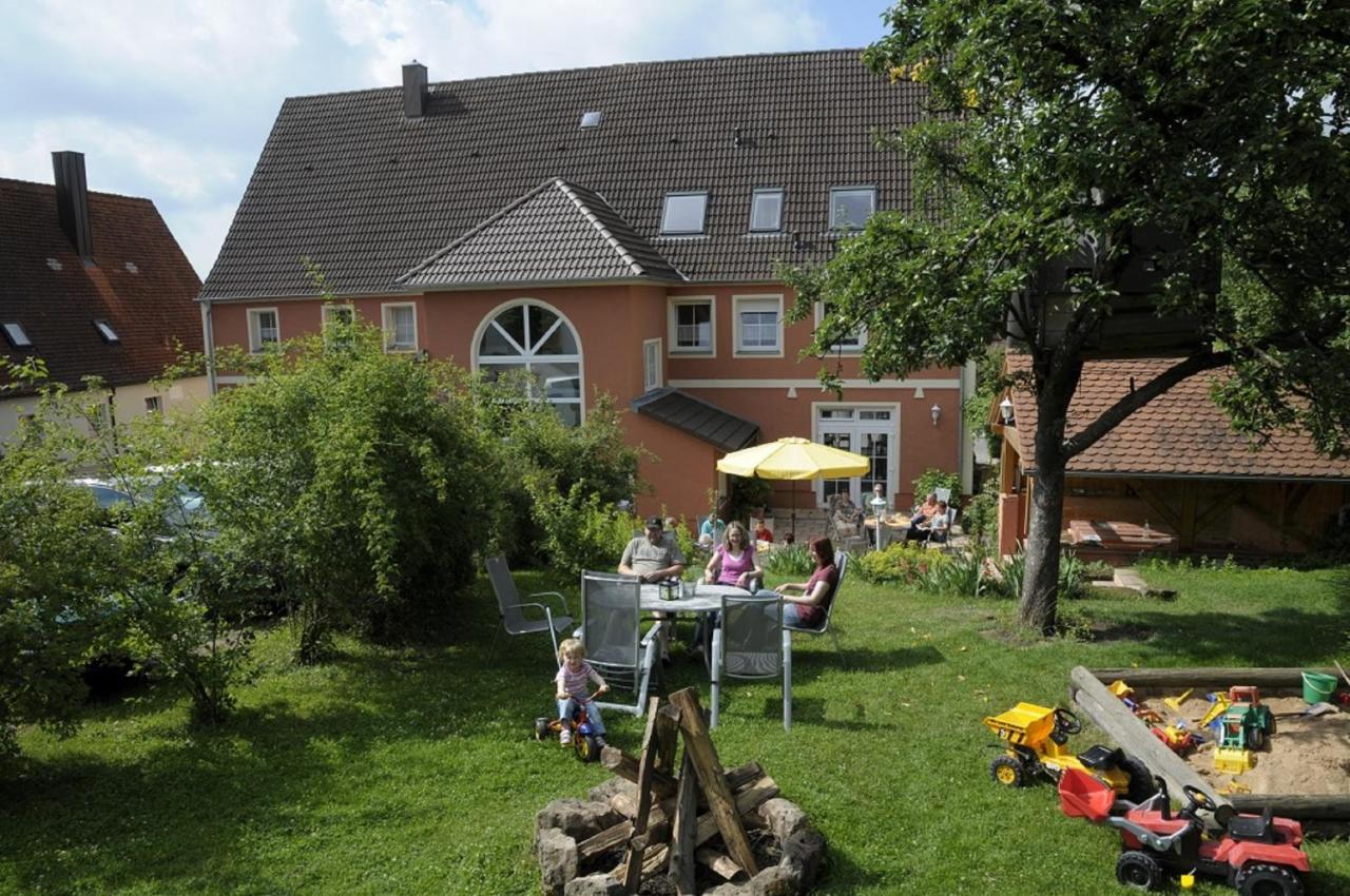 Pension Rosengaertchen Absberg Buitenkant foto