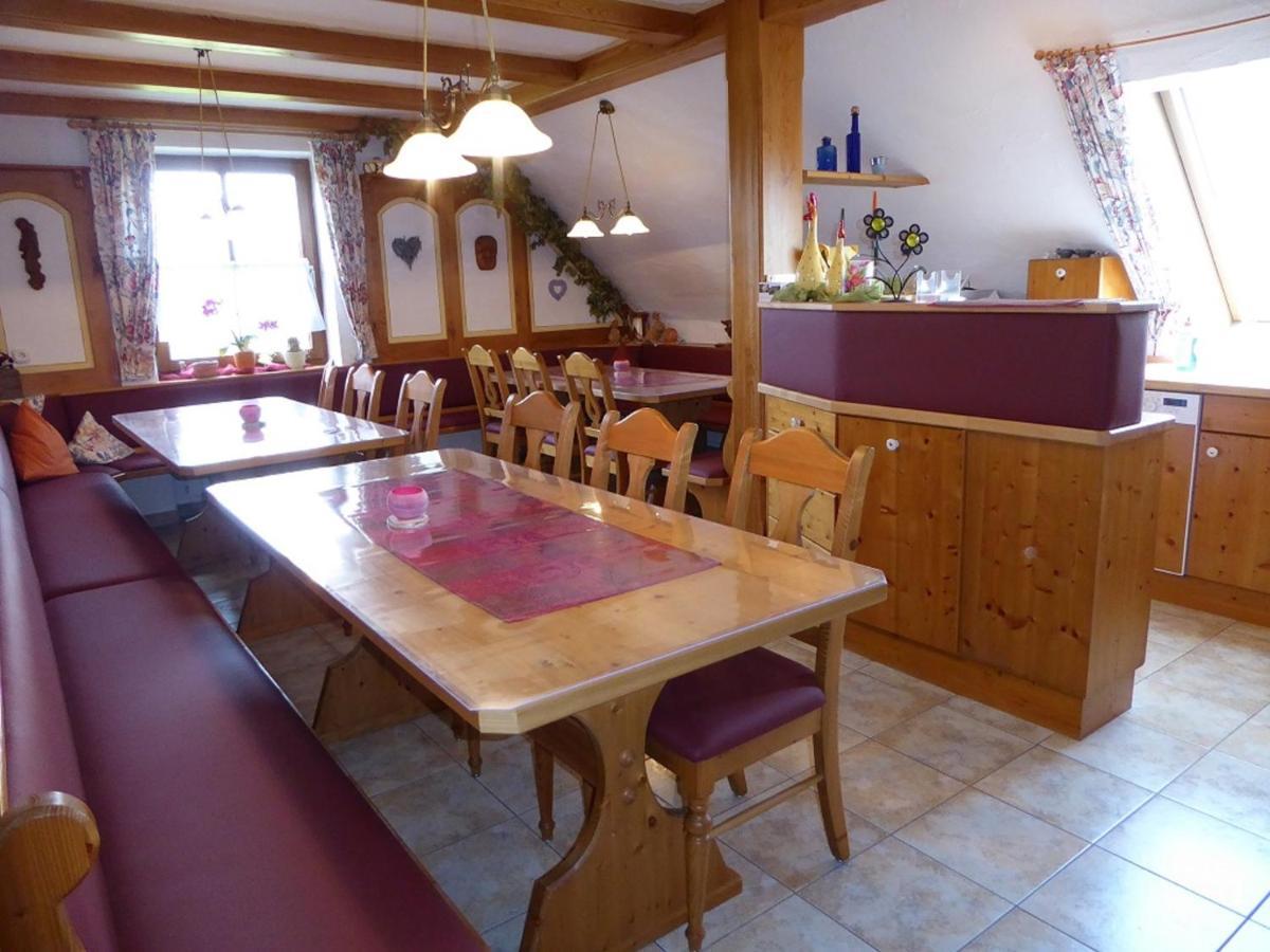 Pension Rosengaertchen Absberg Buitenkant foto