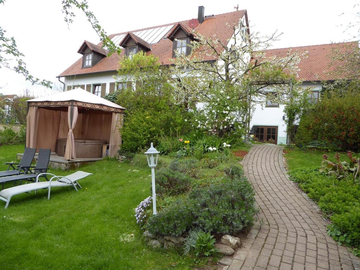 Pension Rosengaertchen Absberg Buitenkant foto