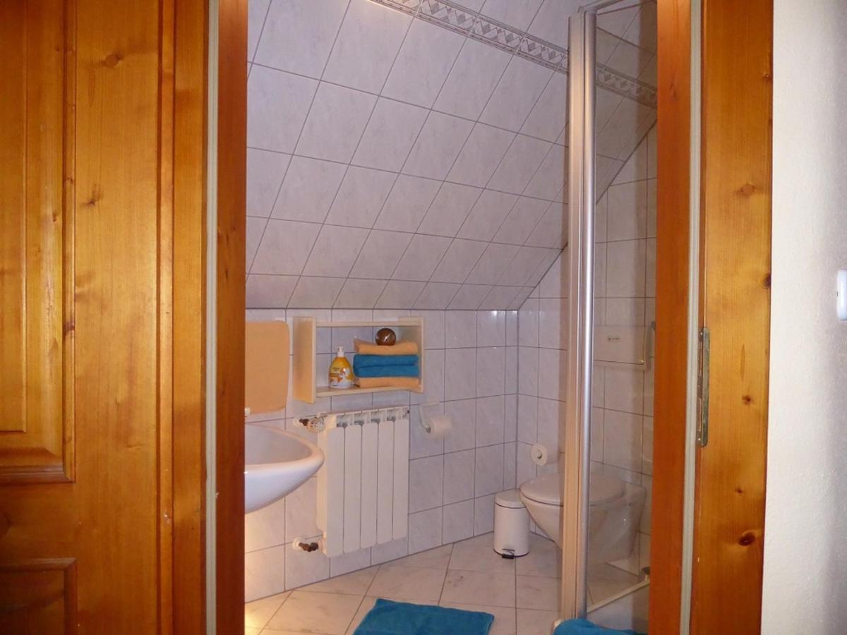 Pension Rosengaertchen Absberg Buitenkant foto